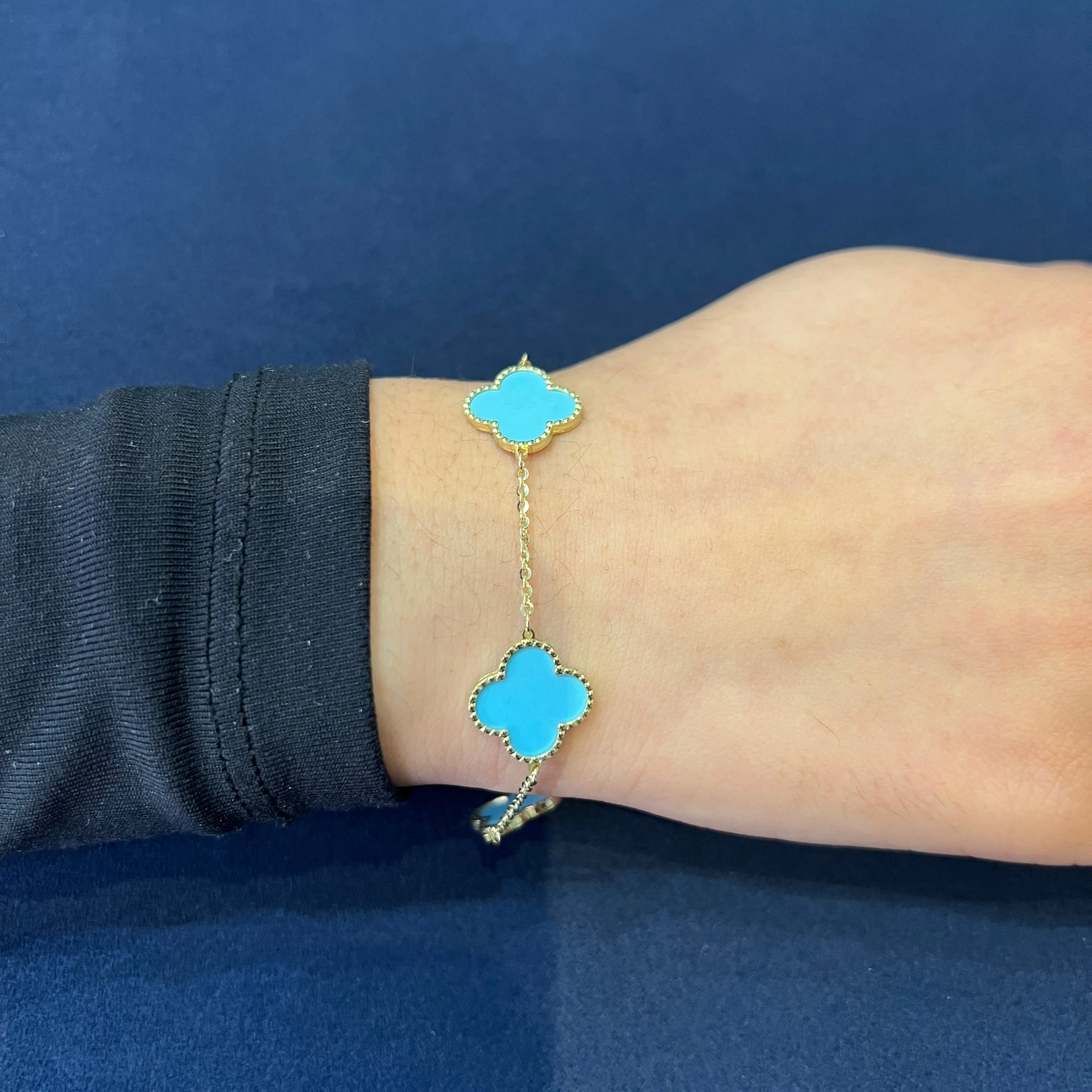 10K Yellow Gold (14mm) Designer Clover Style Beaded Edge Turquoise Bracelet