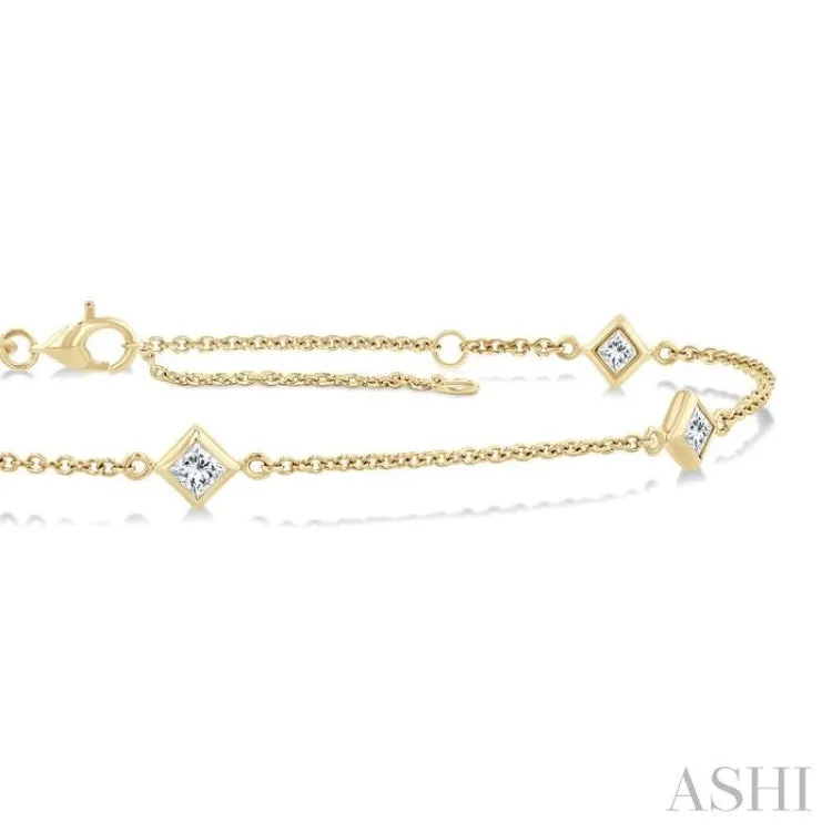 1/2 ctw Princess Cut Diamond Station Bracelet in 14K Yellow Gold
