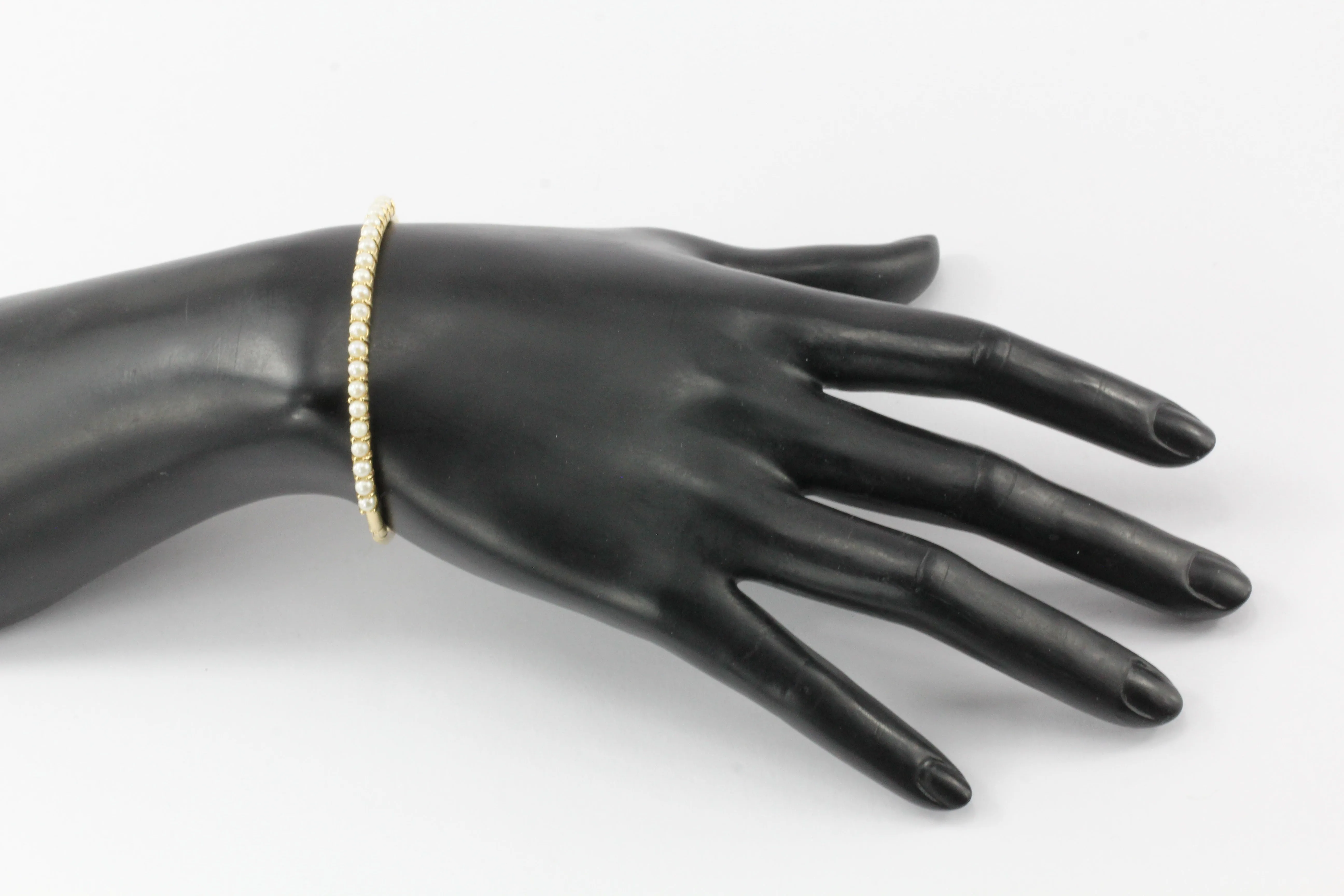 14K Yellow Gold 3.2mm Pearl Bangle Bracelet