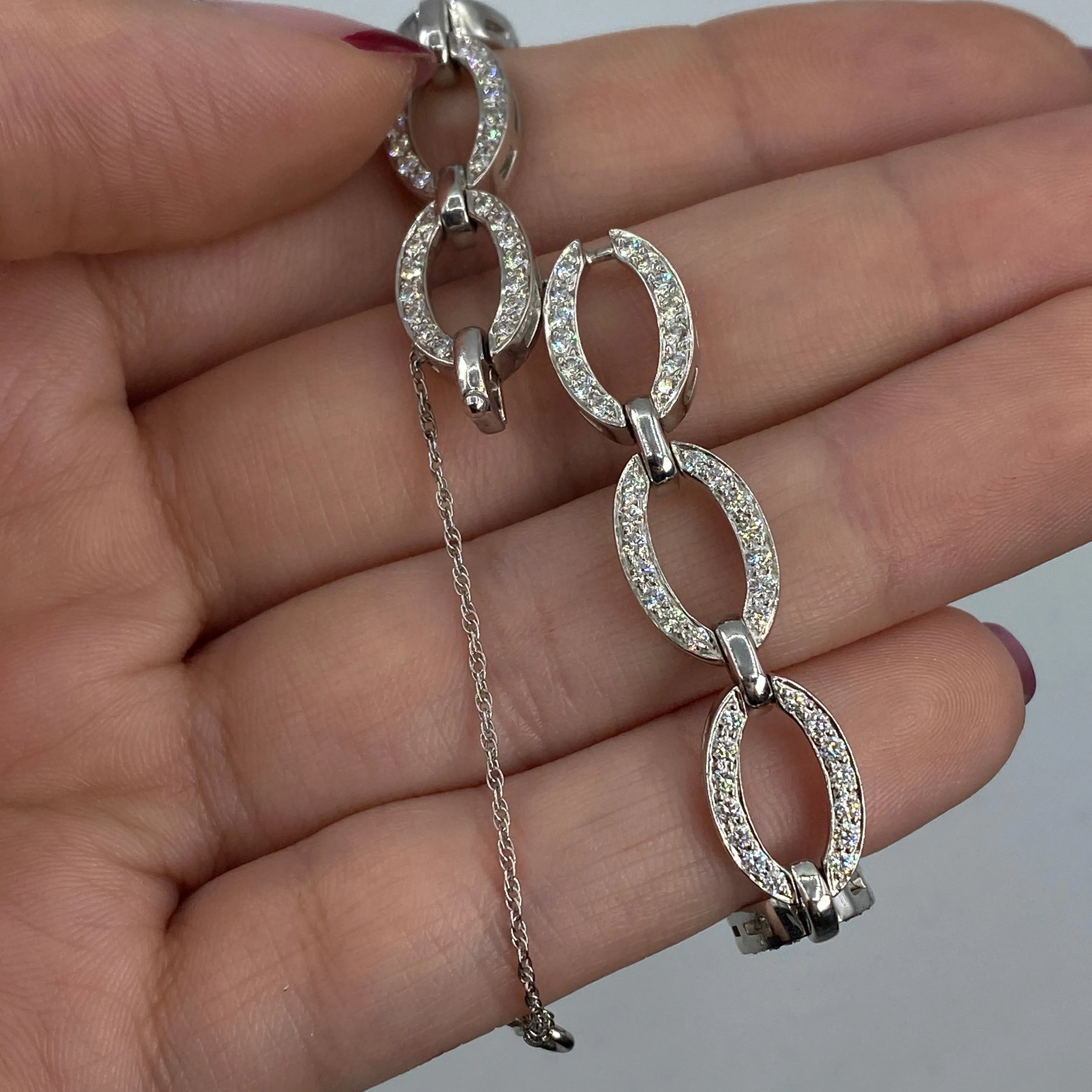 18K Circle Link Diamond Bracelet