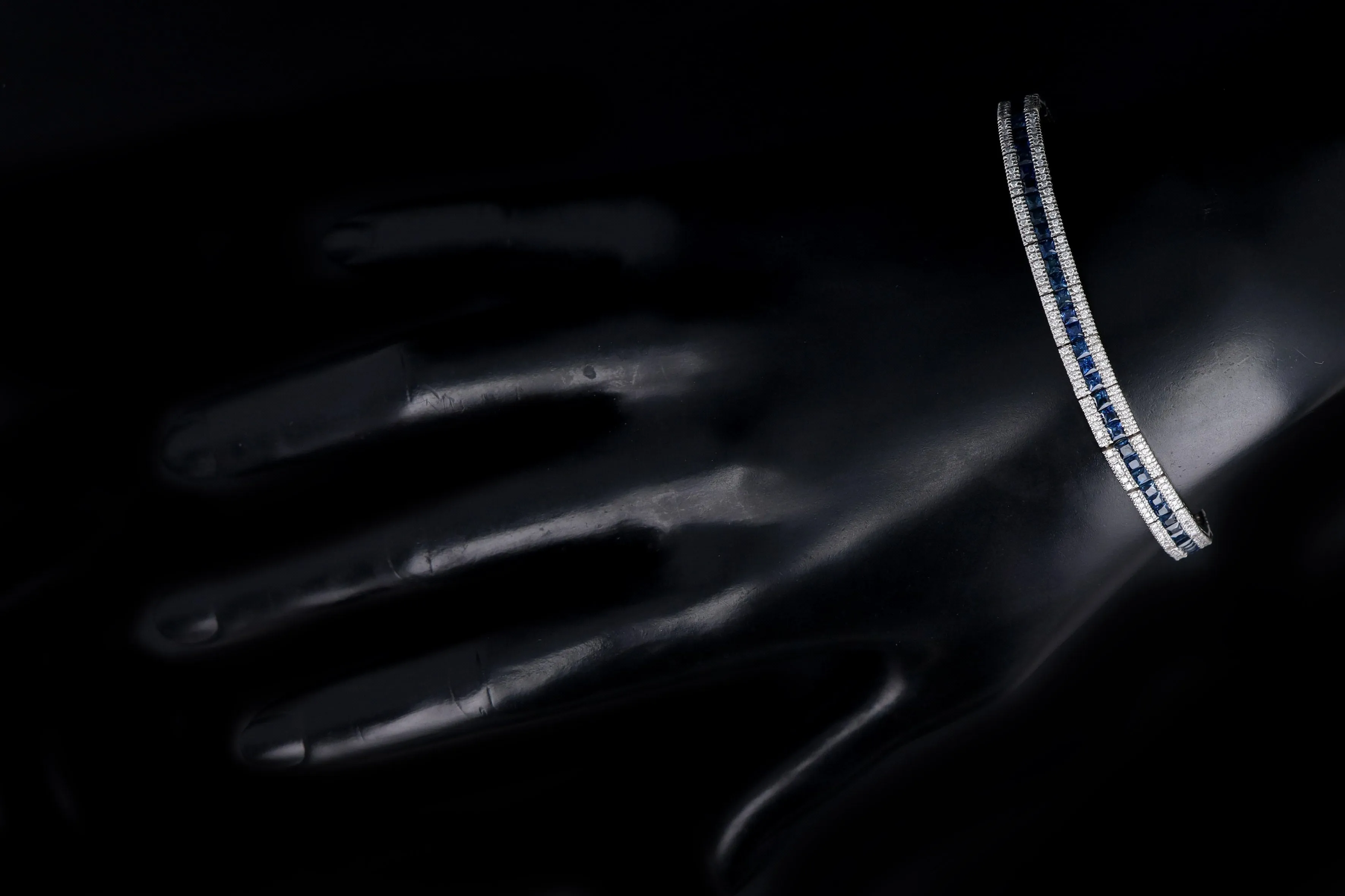 18K White Gold Natural Sapphire & Diamond Line Bracelet