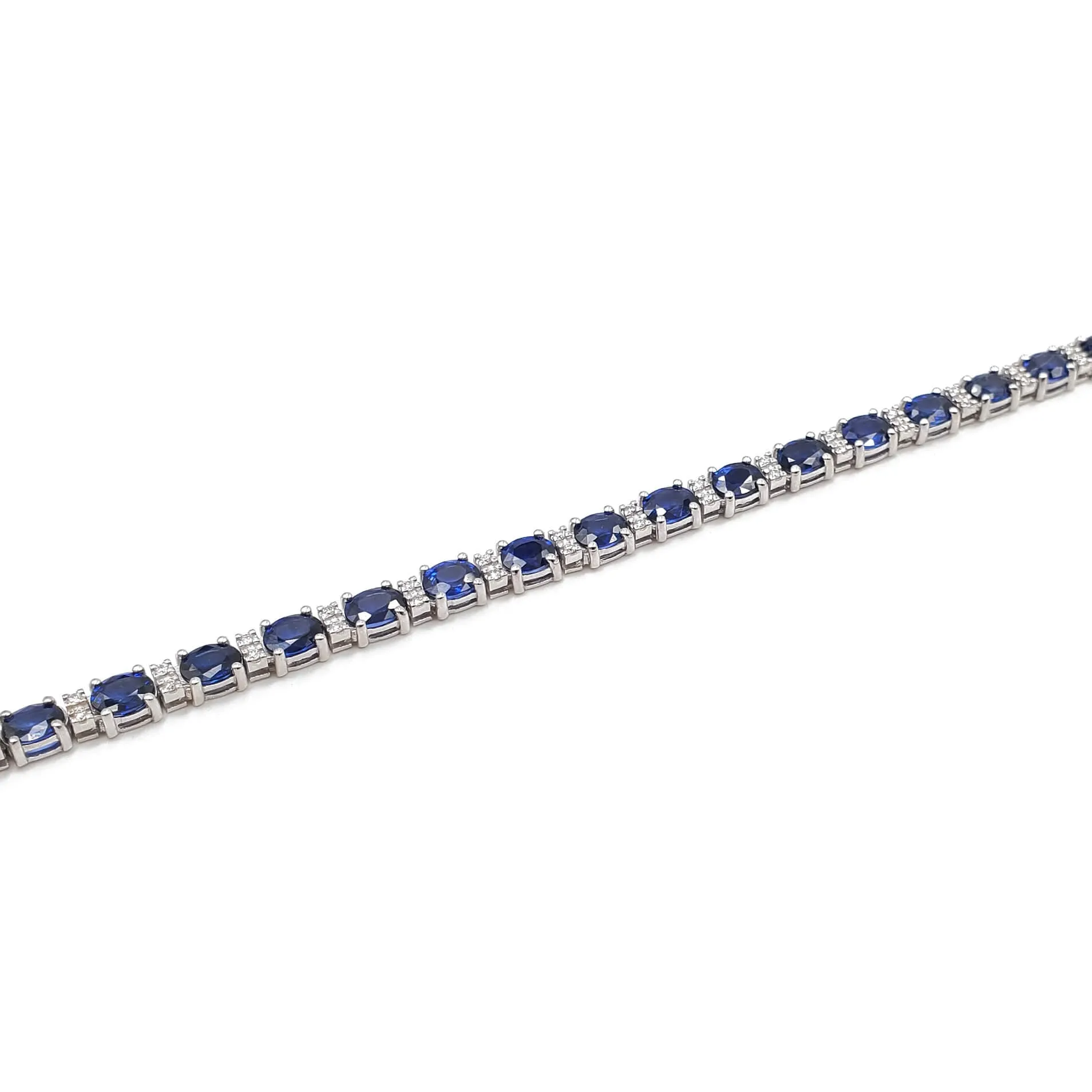 18K White Gold Sapphire and Diamond Ladies Tennis Bracelet