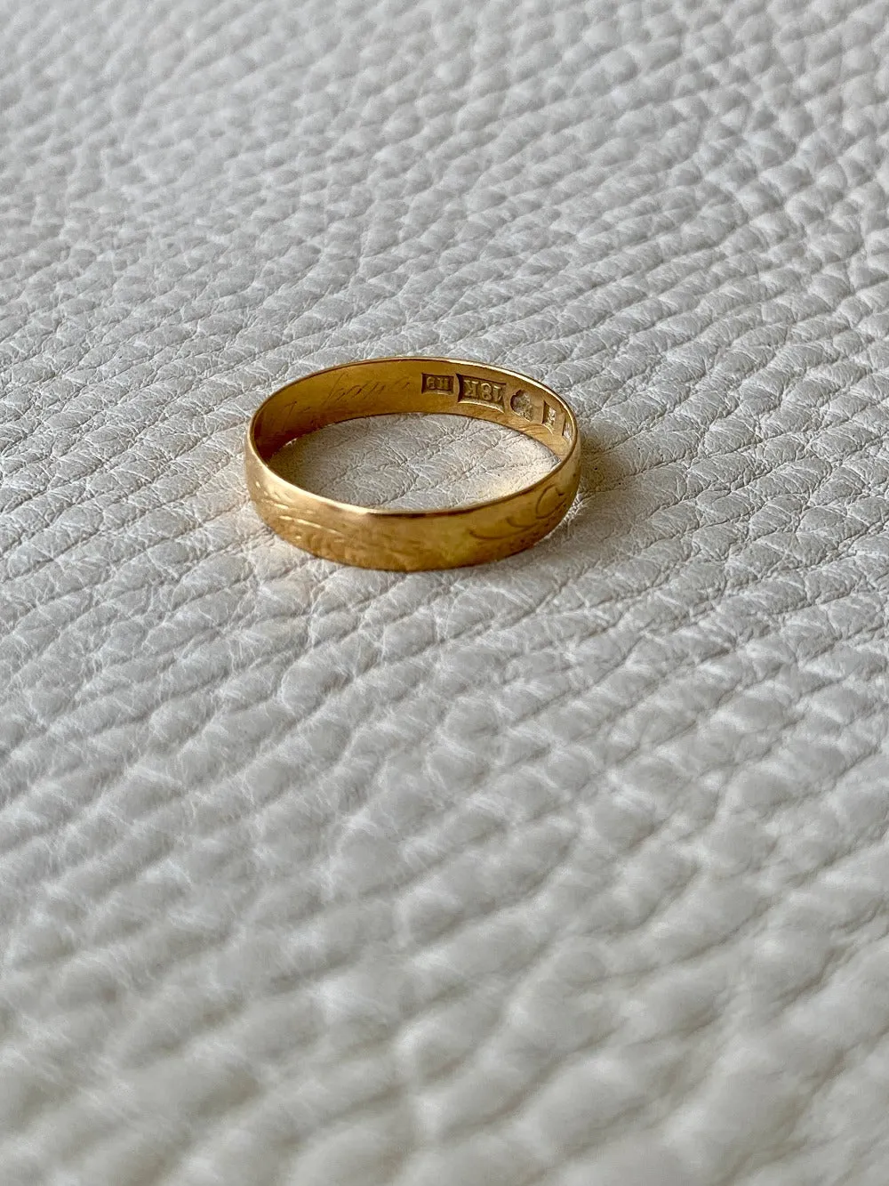 1958 Swedish vintage 18k gold ring - botanical etching- size 8