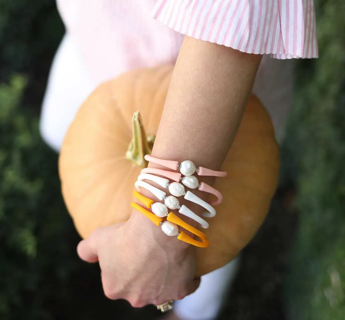 Bali Freshwater Pearl Silicone Bracelet in White