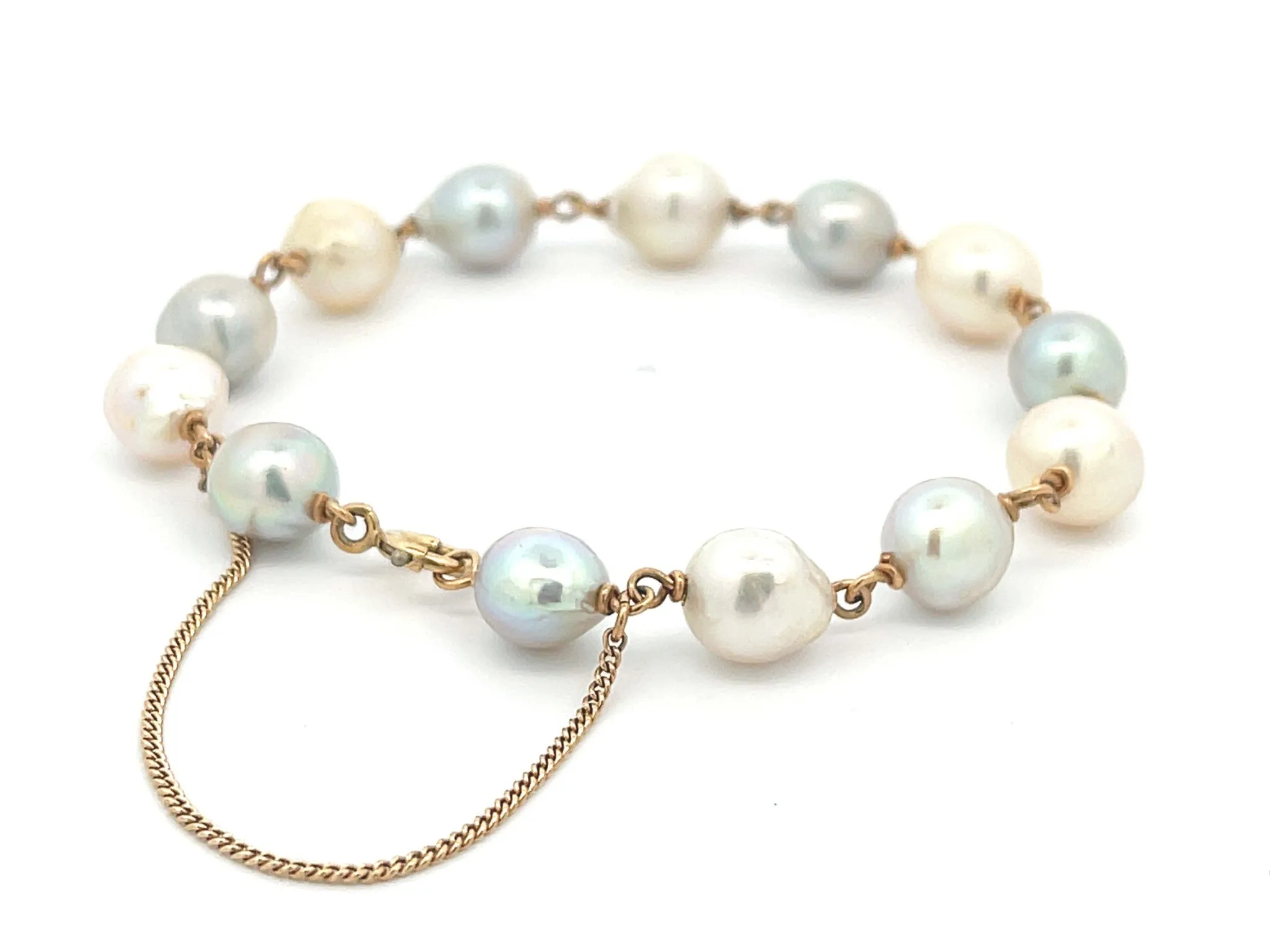 Baroque Pearl Bracelet in 14k Yellow Gold