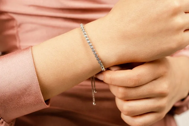 Bezel Set Adjustable Lab-Grown Diamond Bracelet with 1.02 ct.(finished) 2.5mm