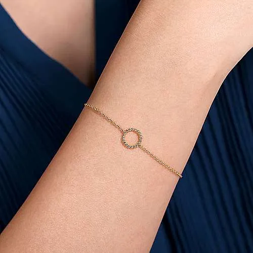 Chain Bracelet with Bujukan Beaded Circle
