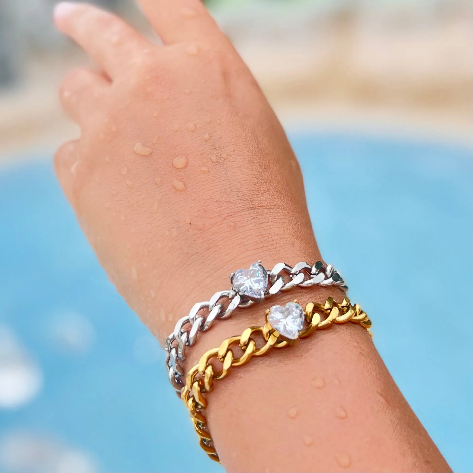 Crystal Heart Pendant Gold Bracelet
