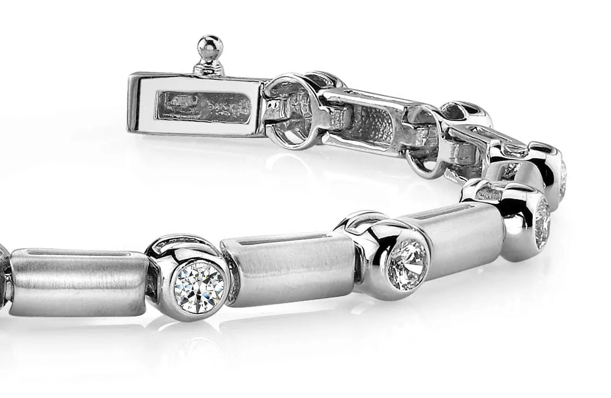 Diamond And Bar Lab-Grown Diamond Bracelet with 1.92 ct.(finished) 3.5mm