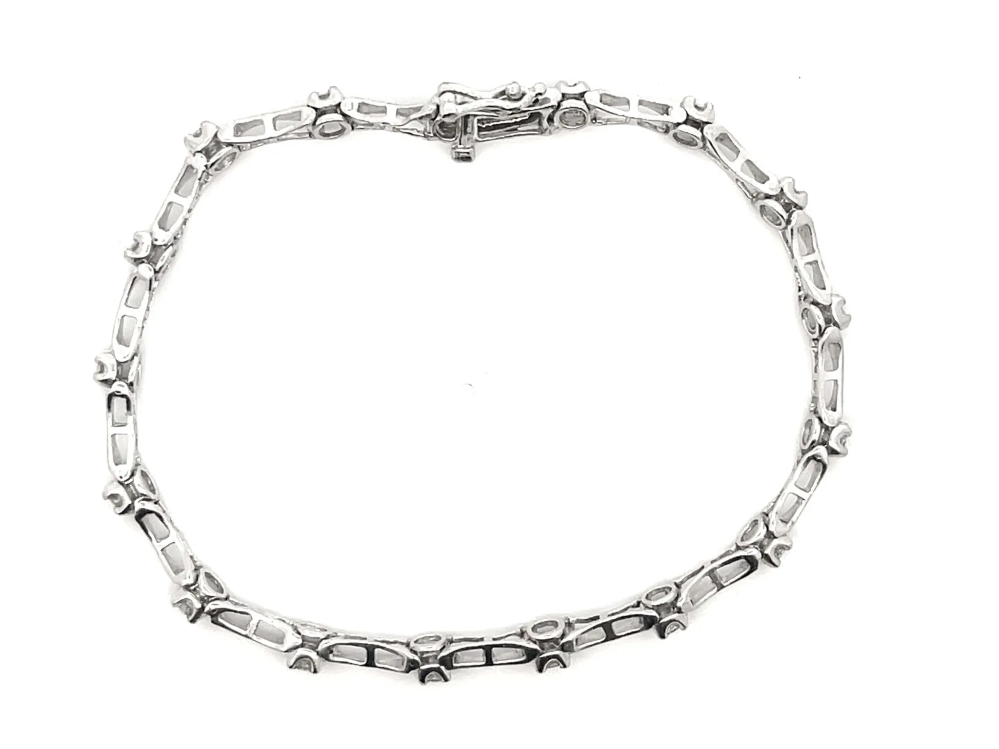 Diamond Link Bracelet in Platinum