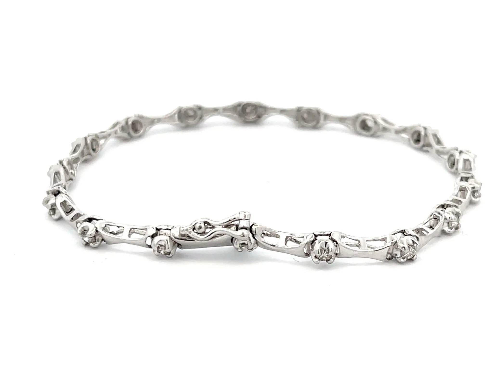 Diamond Link Bracelet in Platinum