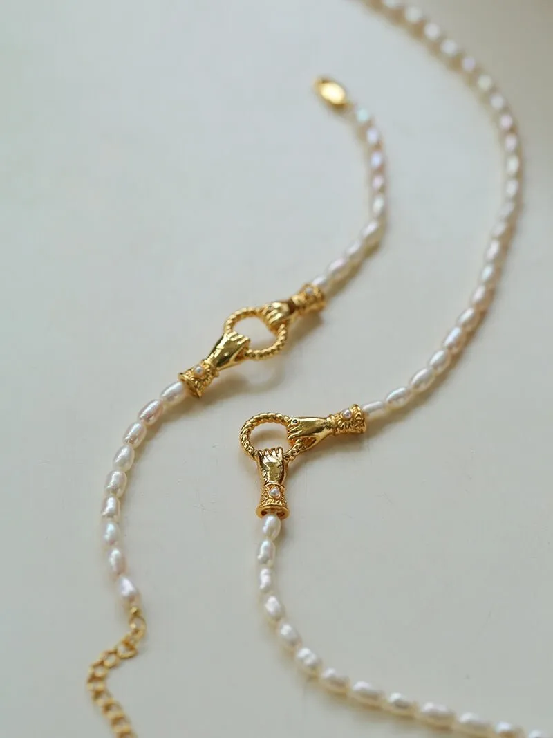 Double-Handed Ring Clasp Pearl Beaded Bracelet