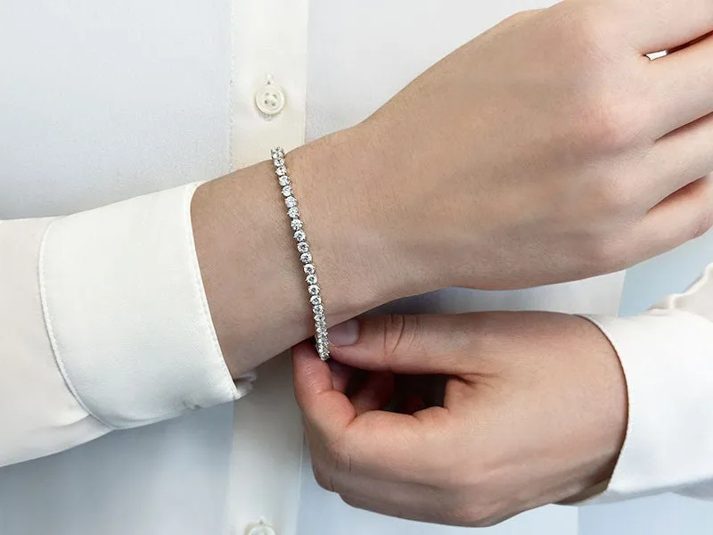 Fiery Flame Lab-Grown Diamond Tennis Bracelet with 3.18 ct.(finished) 2.5mm