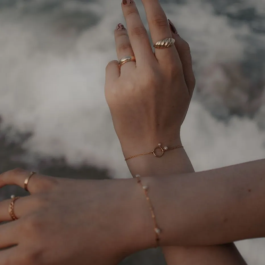 Halo Duo Pearl Bracelet