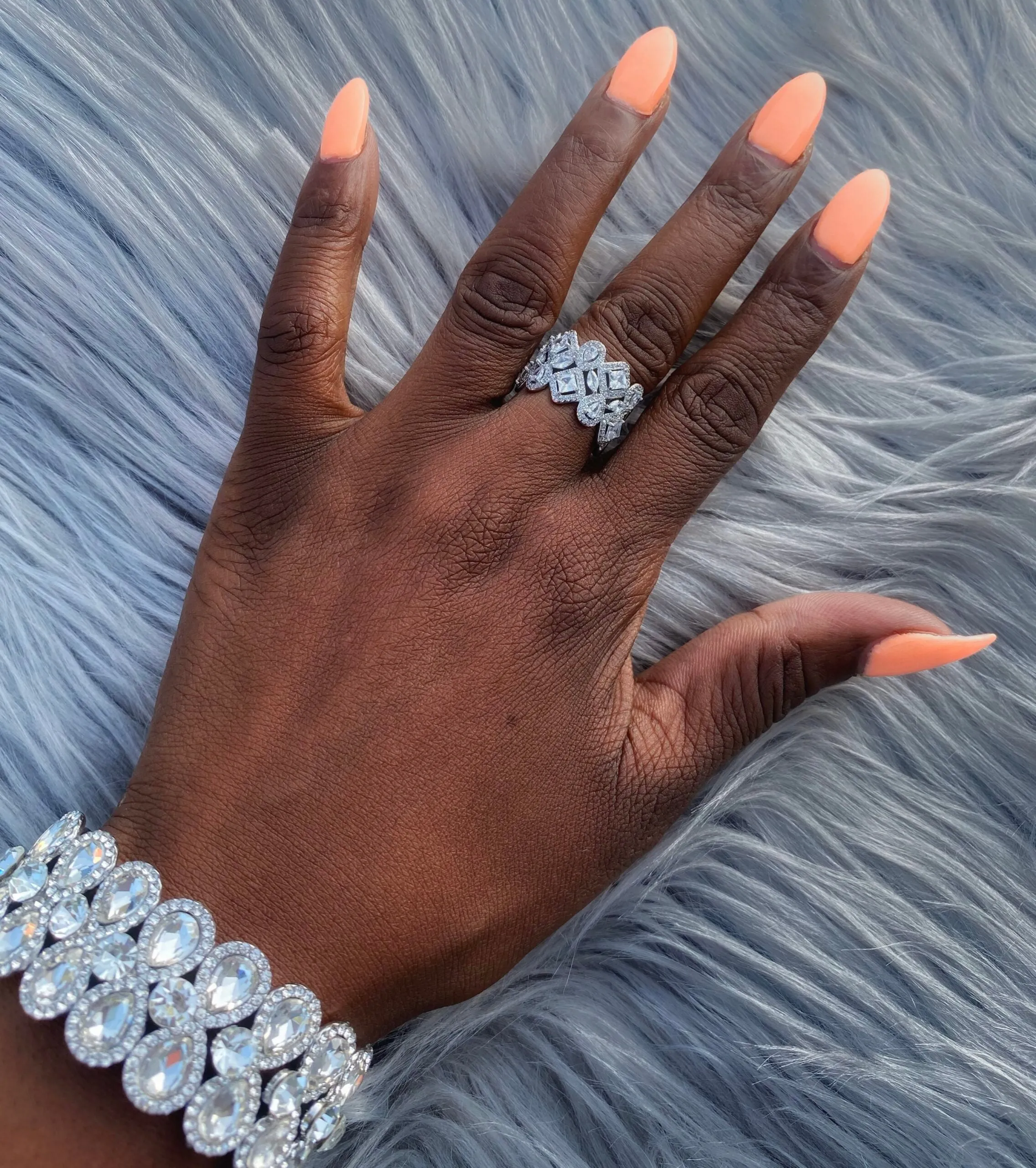 JESSIE - clear silver mini teardrop stretch rhinestone bracelet