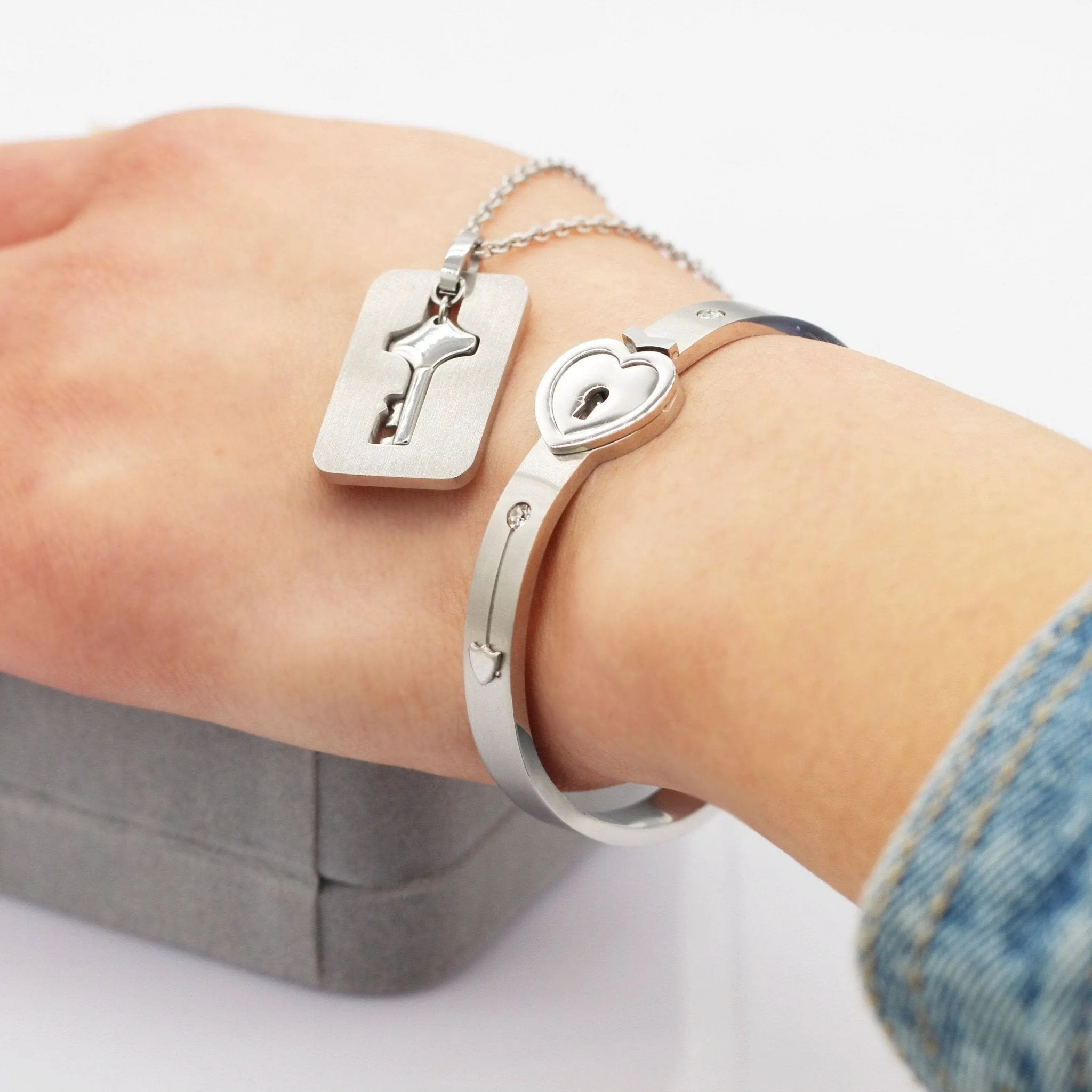 Lock and Key Necklace and Bracelet For Couples