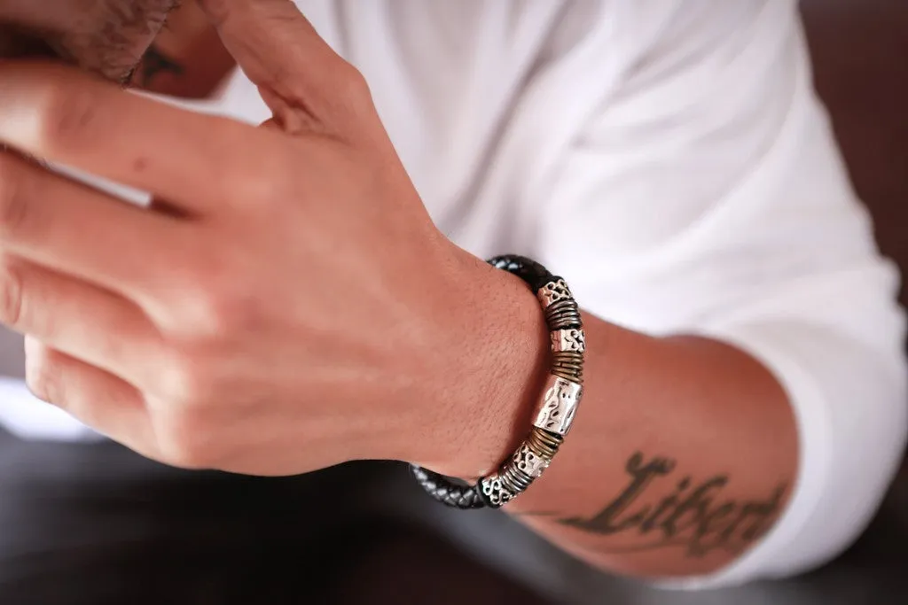 Magnetic Leather Bracelet - Madrid C