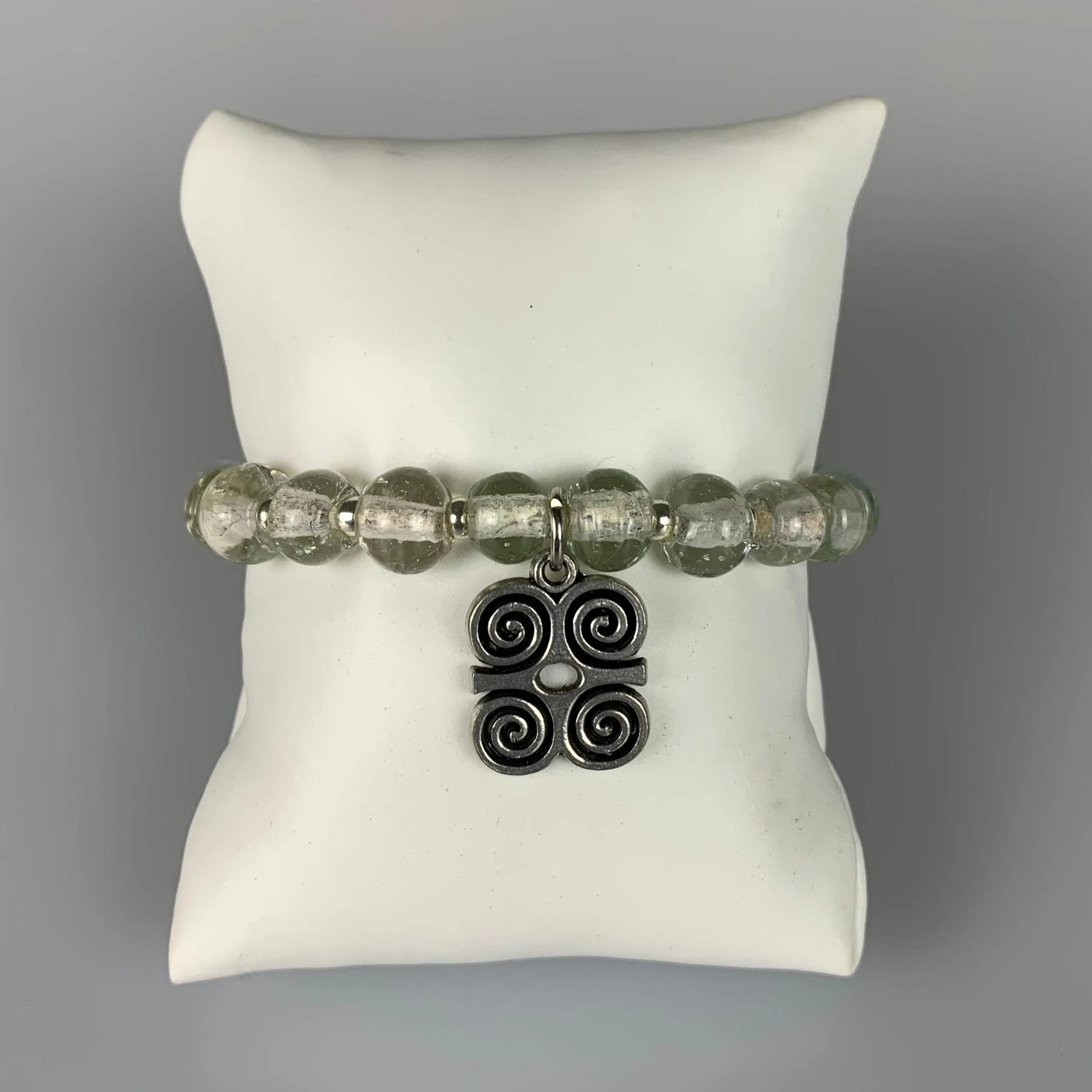 ME™ Recycled Glass Dwennimmen 7-inch Charm Bracelet