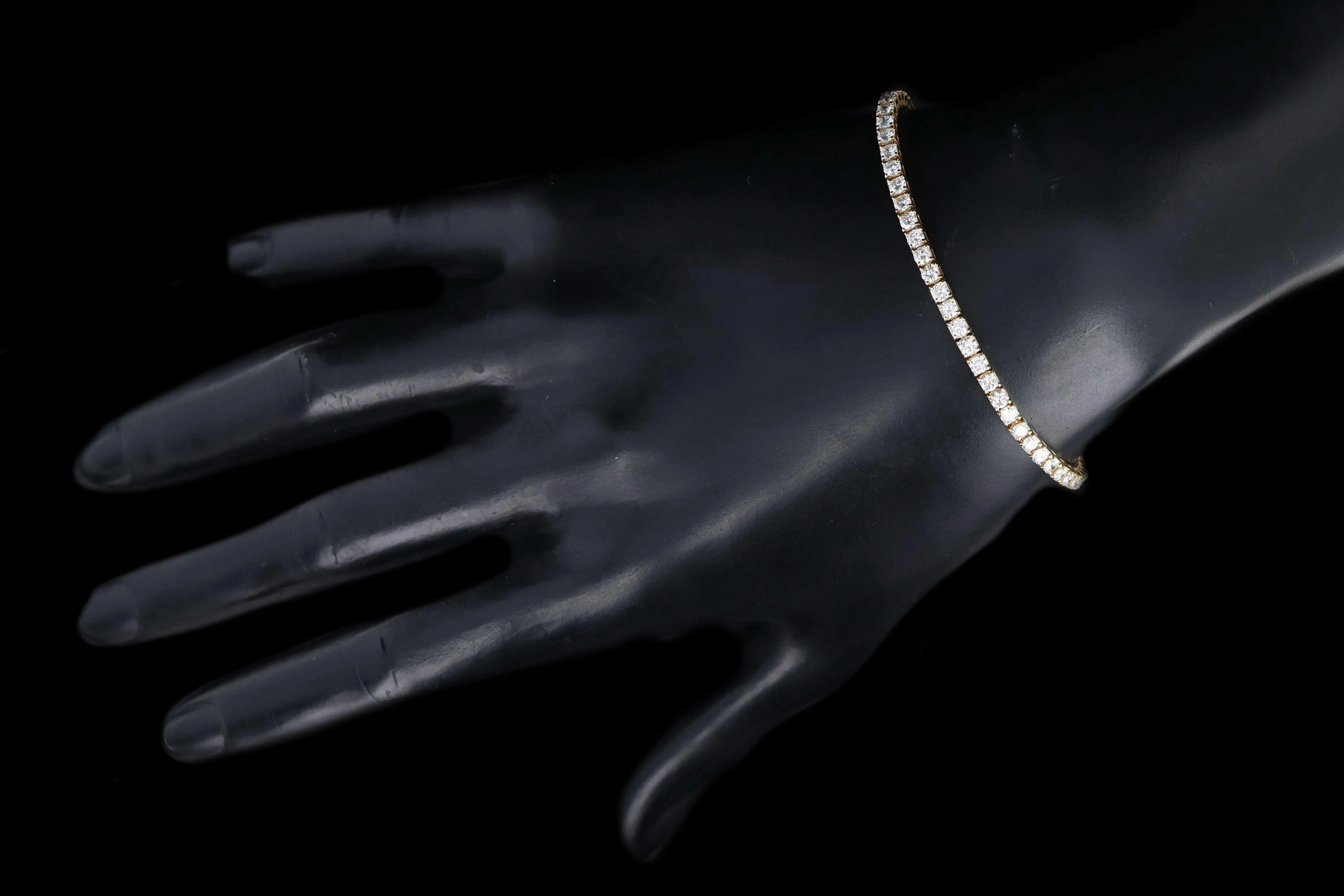 New 14K Yellow Gold 3.90 Carats in Total Diamond Tennis Bracelet