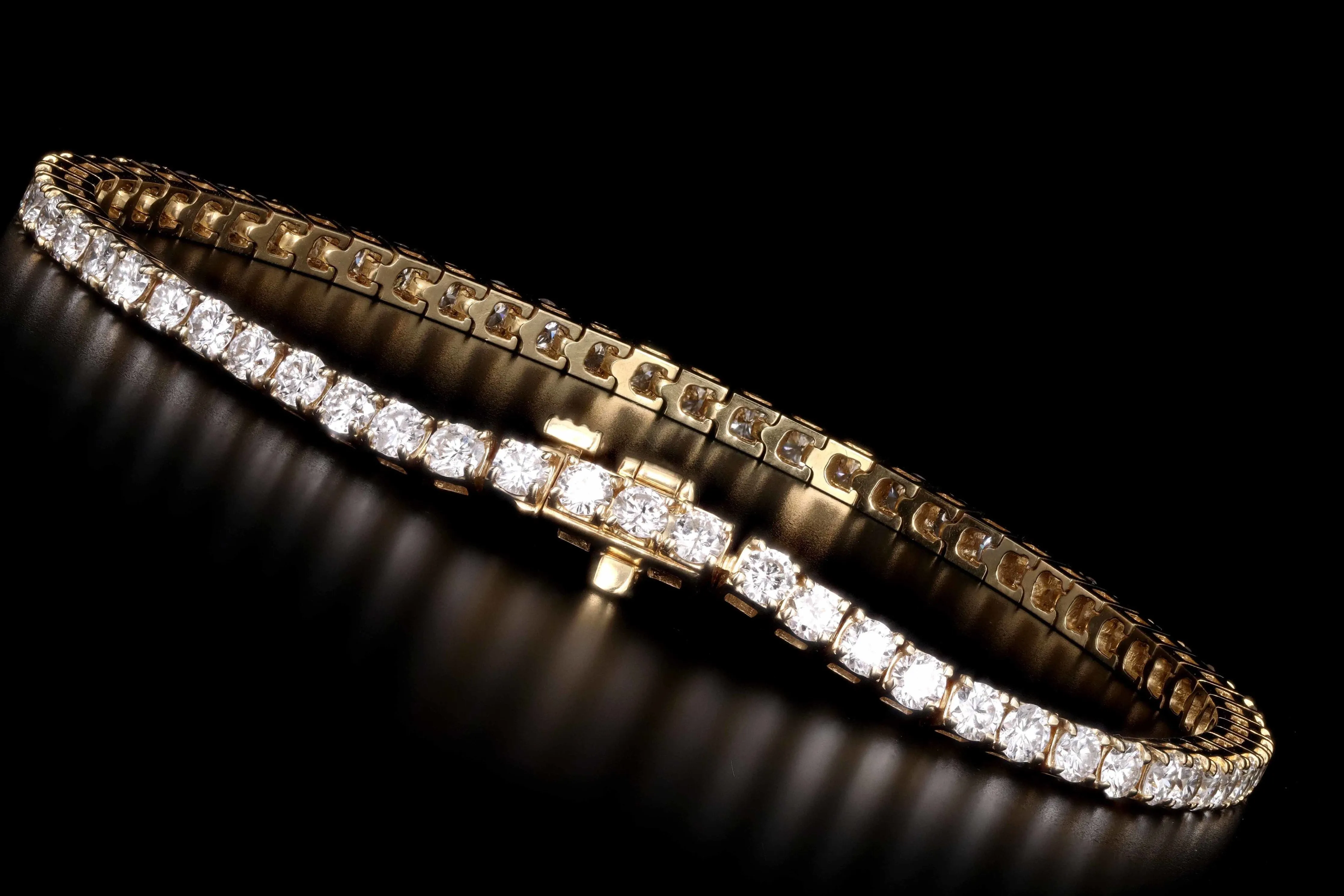 New 14K Yellow Gold 3.90 Carats in Total Diamond Tennis Bracelet