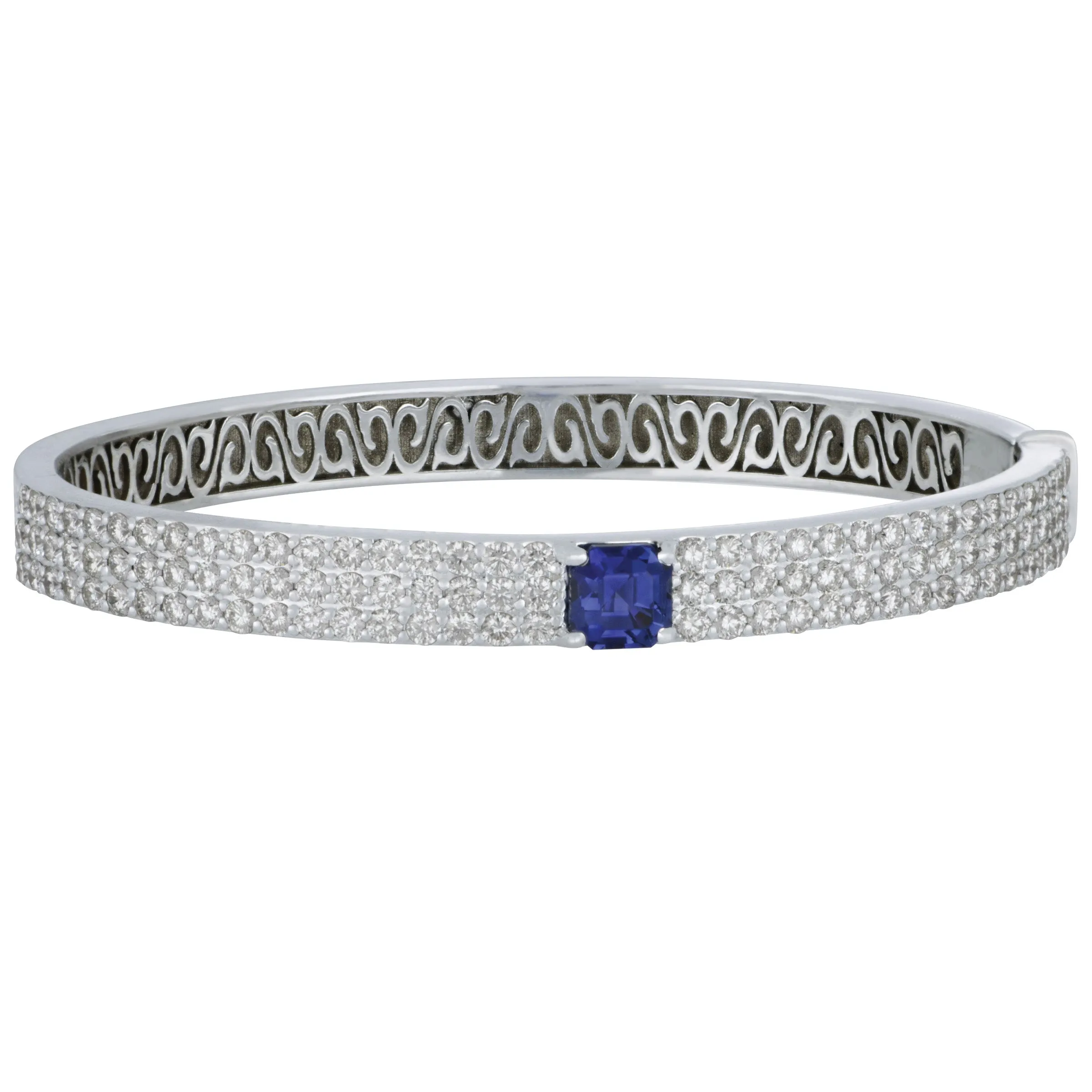Norman Silverman 18k White Gold Bracelet (BNGL 3-ROW CUSH BS =1.63CT PVD =3.37TW HI/VS)