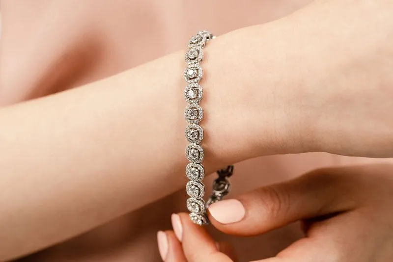 Octagon Red Carpet Lab-Grown Diamond Bracelet with 8.69 ct.(finished) 1.2mm, 4mm