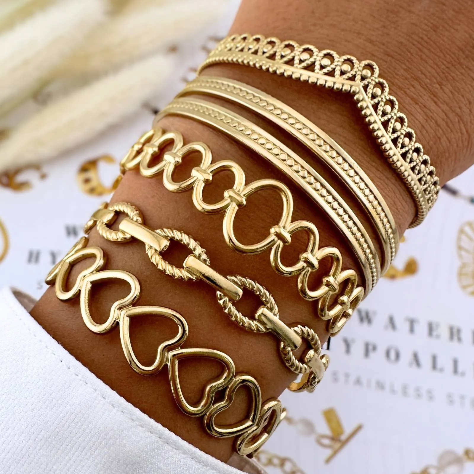 Open Circle Link Bracelet – 18K Gold