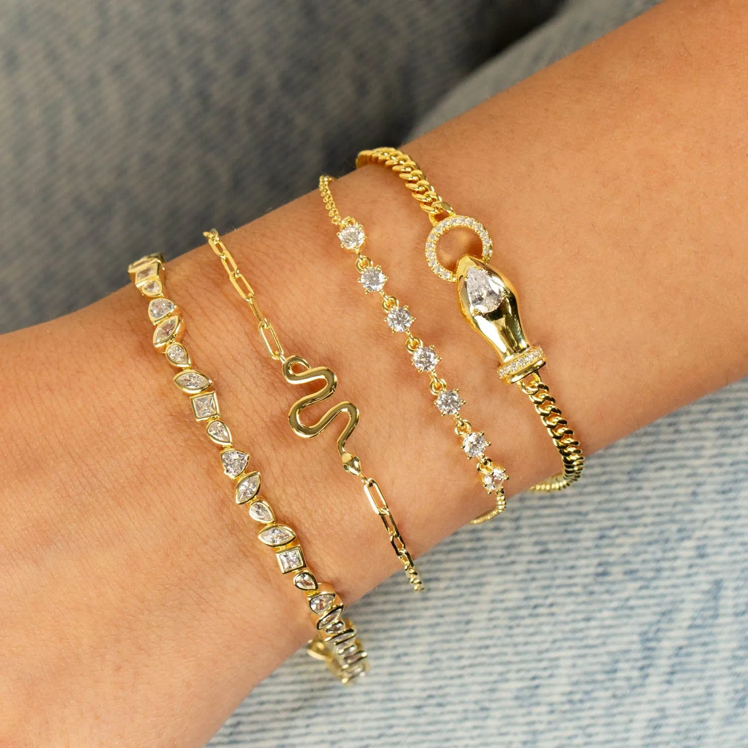 Pavé Snake Interlocked Chain Bracelet