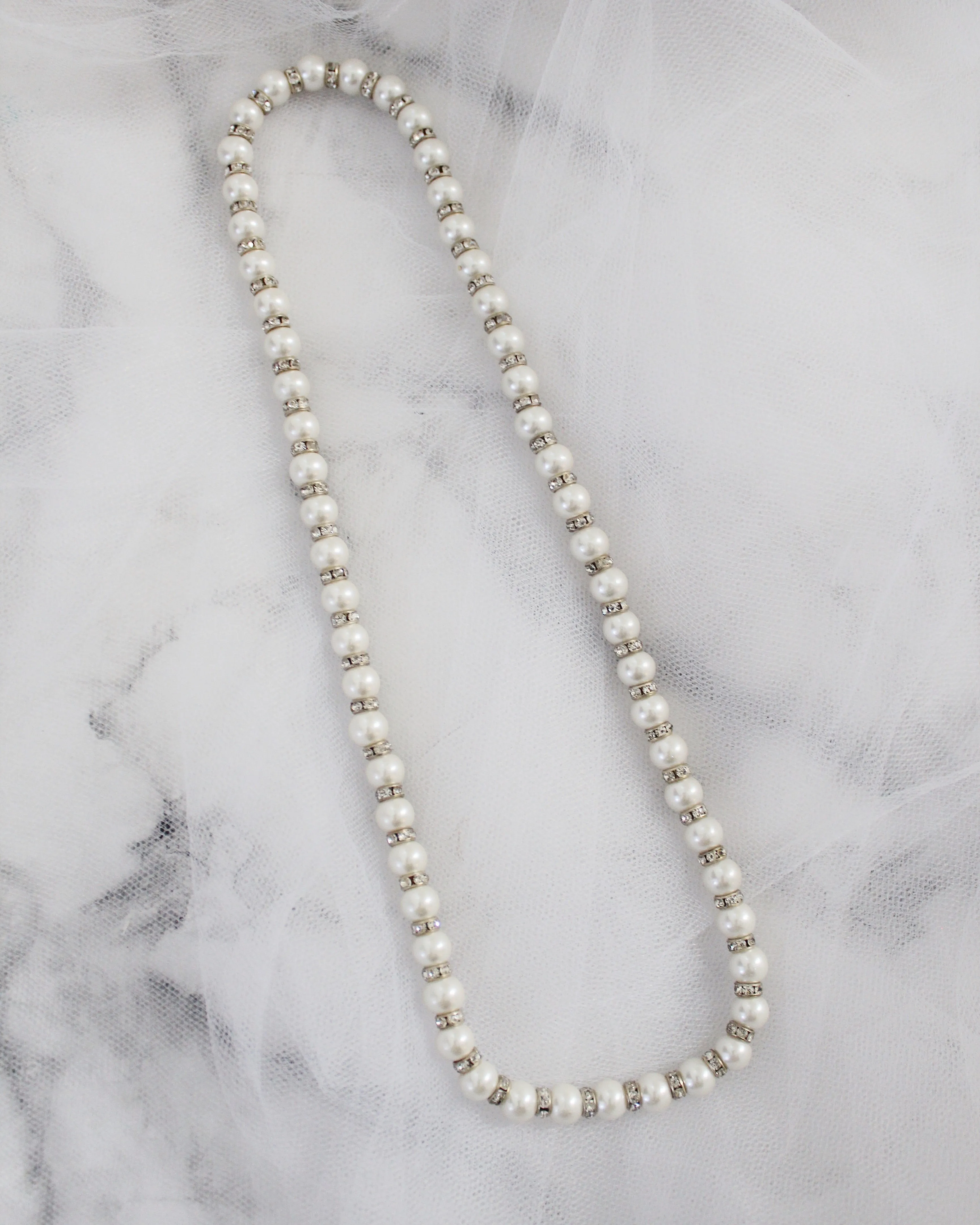 Pearls Necklace with Rhinestones