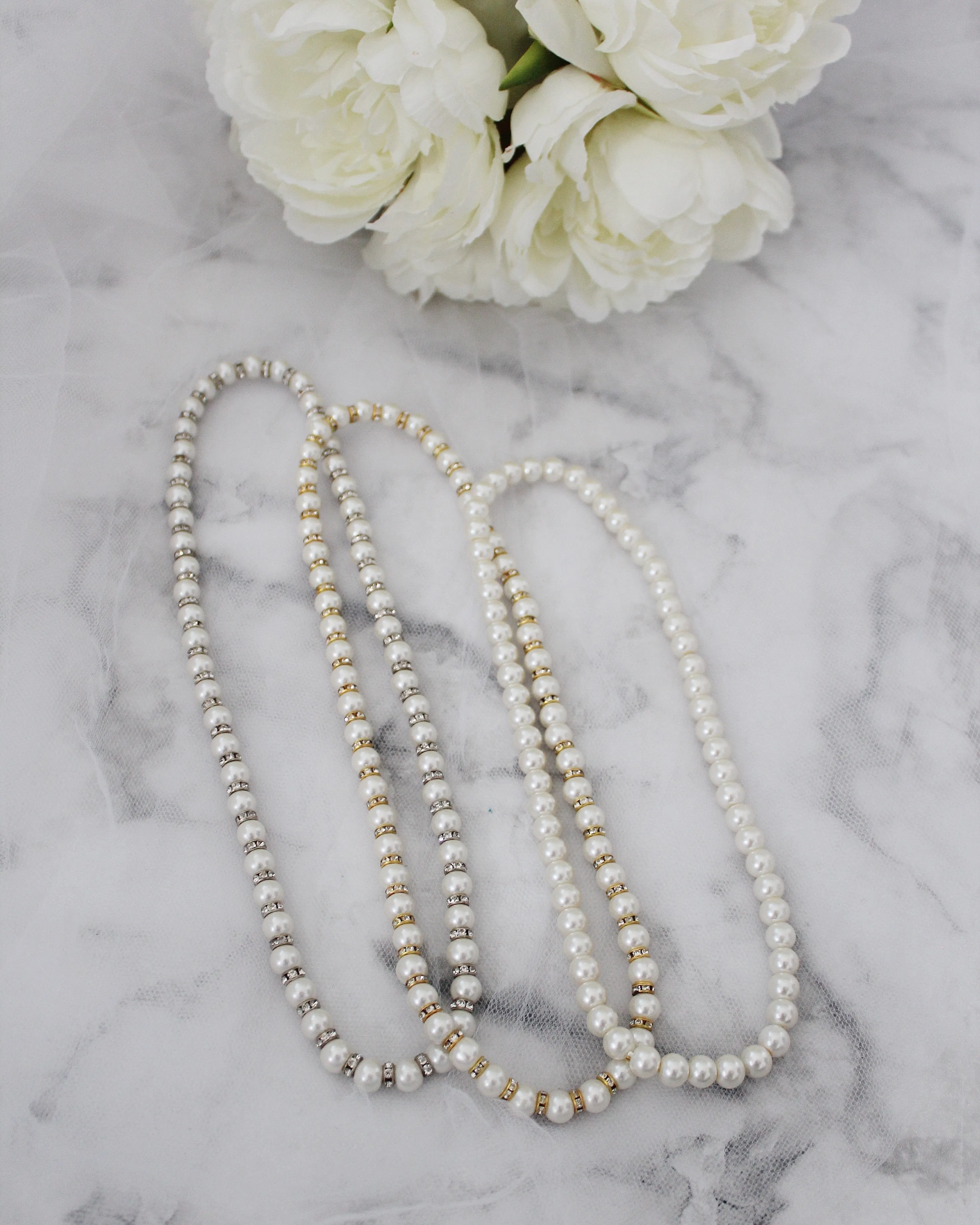 Pearls Necklace with Rhinestones