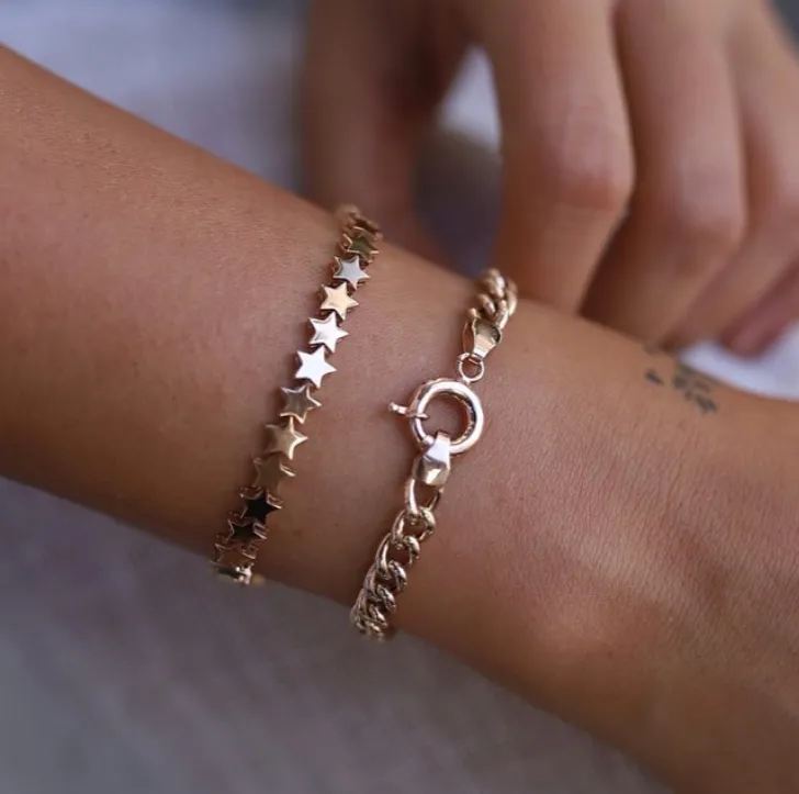 PURE GOLD CHAIN CHARM BRACELET