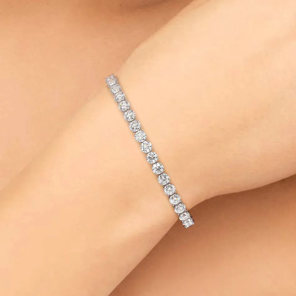 "U Chaton" Classic Brilliant cut Diamonds Bracelet