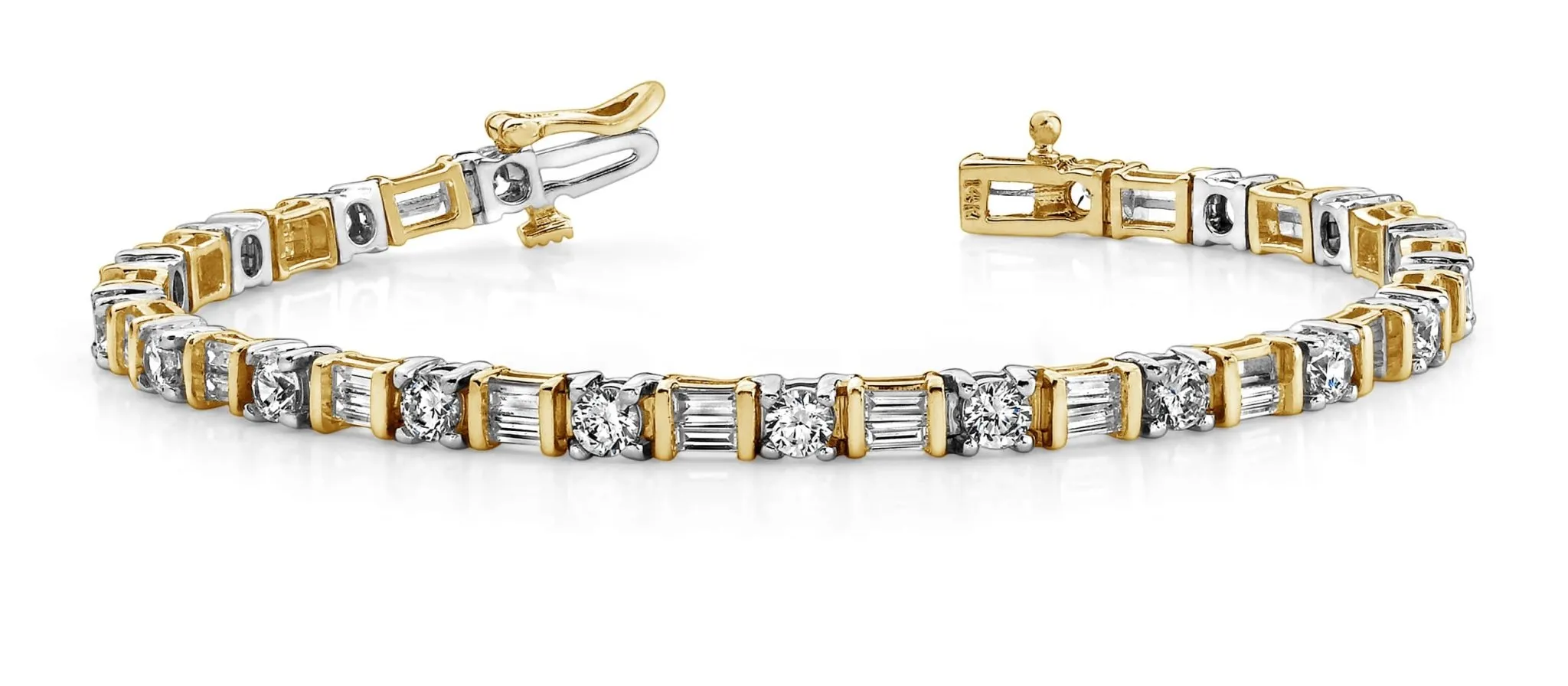 Round And Baguette Diamond Bracelet with 9.54 ct.(finished) 4x2mm, 4mm