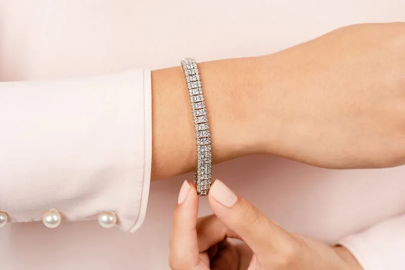 Round And Princess Diamond Bracelet with 5.76 ct.(finished) 1.2mm, 2.2mm