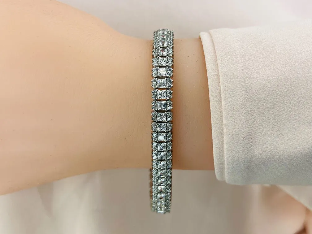 Round And Princess Diamond Bracelet with 5.76 ct.(finished) 1.2mm, 2.2mm