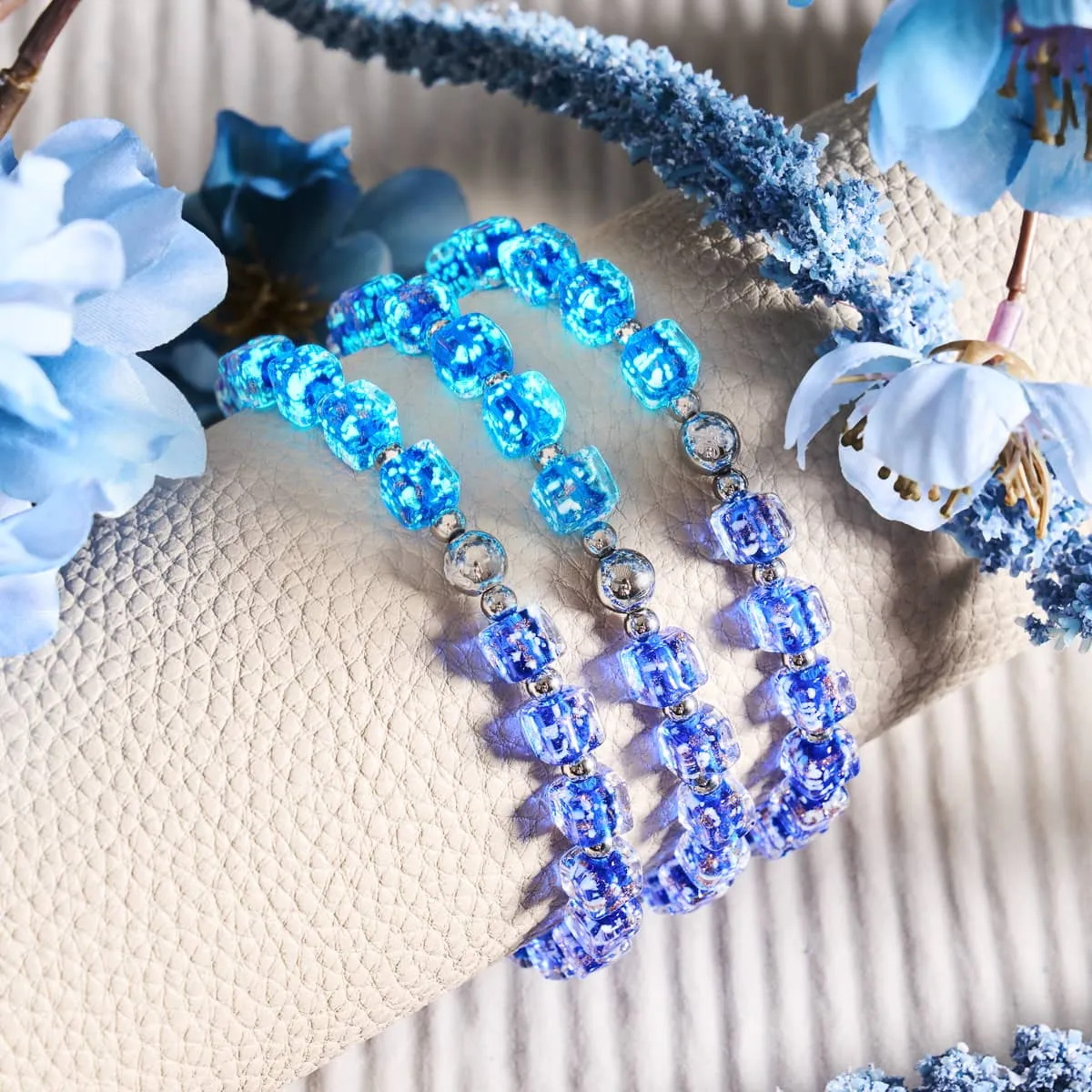 Sapphire | Silver | Firefly Glass Pebble Bracelet