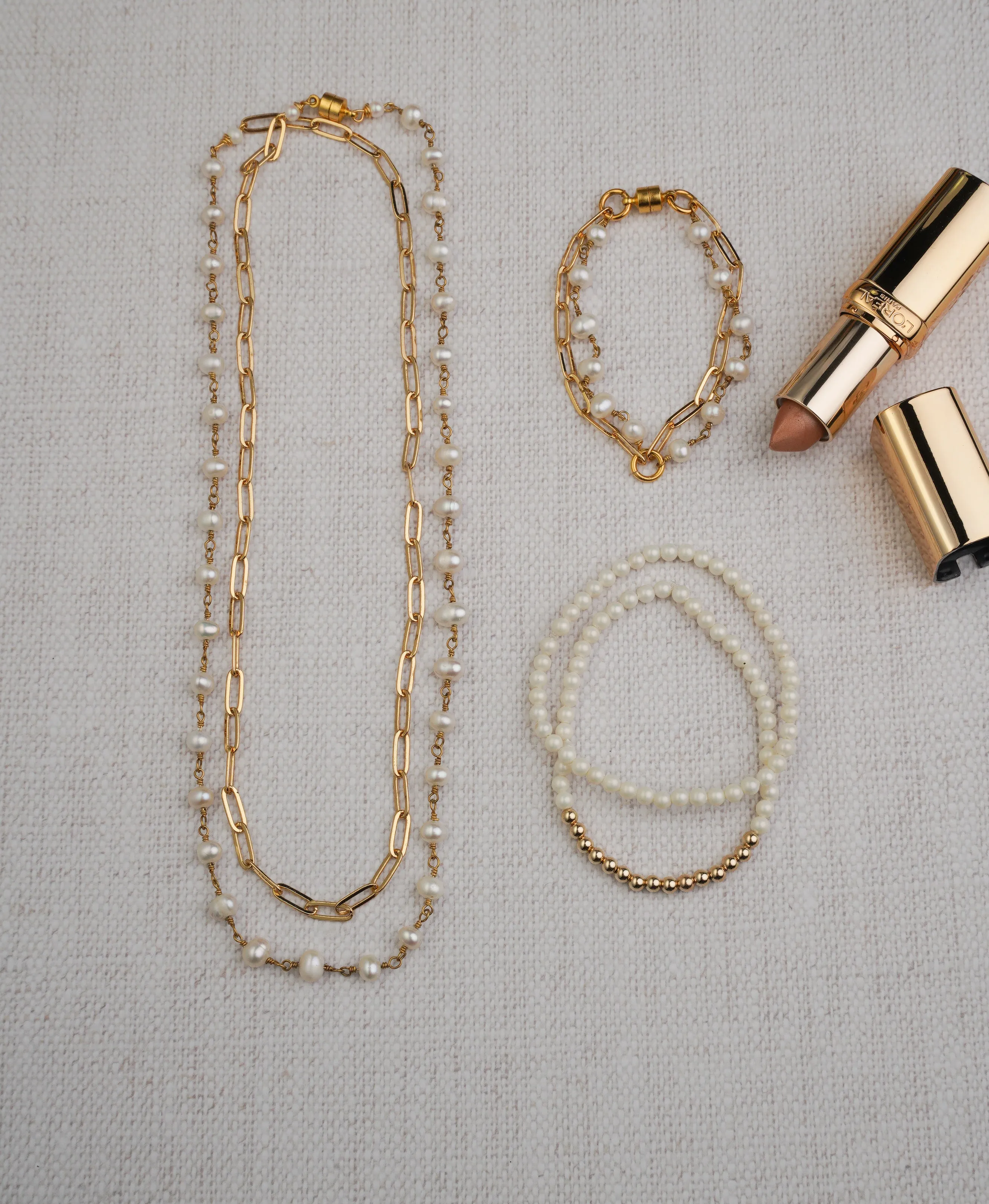 Shell Pearl 14k Gold Ball Bracelet