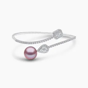 Starlight 18K Gold Pearl and Pear Diamond Bangle