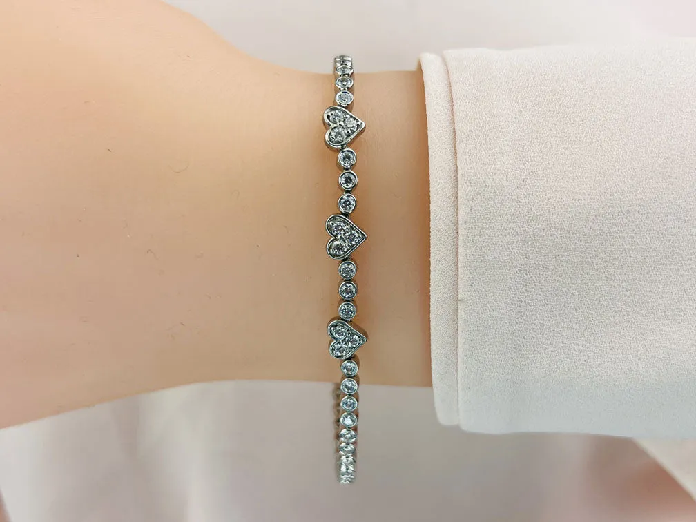 Three Hearts Of Love Diamond Bracelet with 2.11 ct.(finished) 2mm