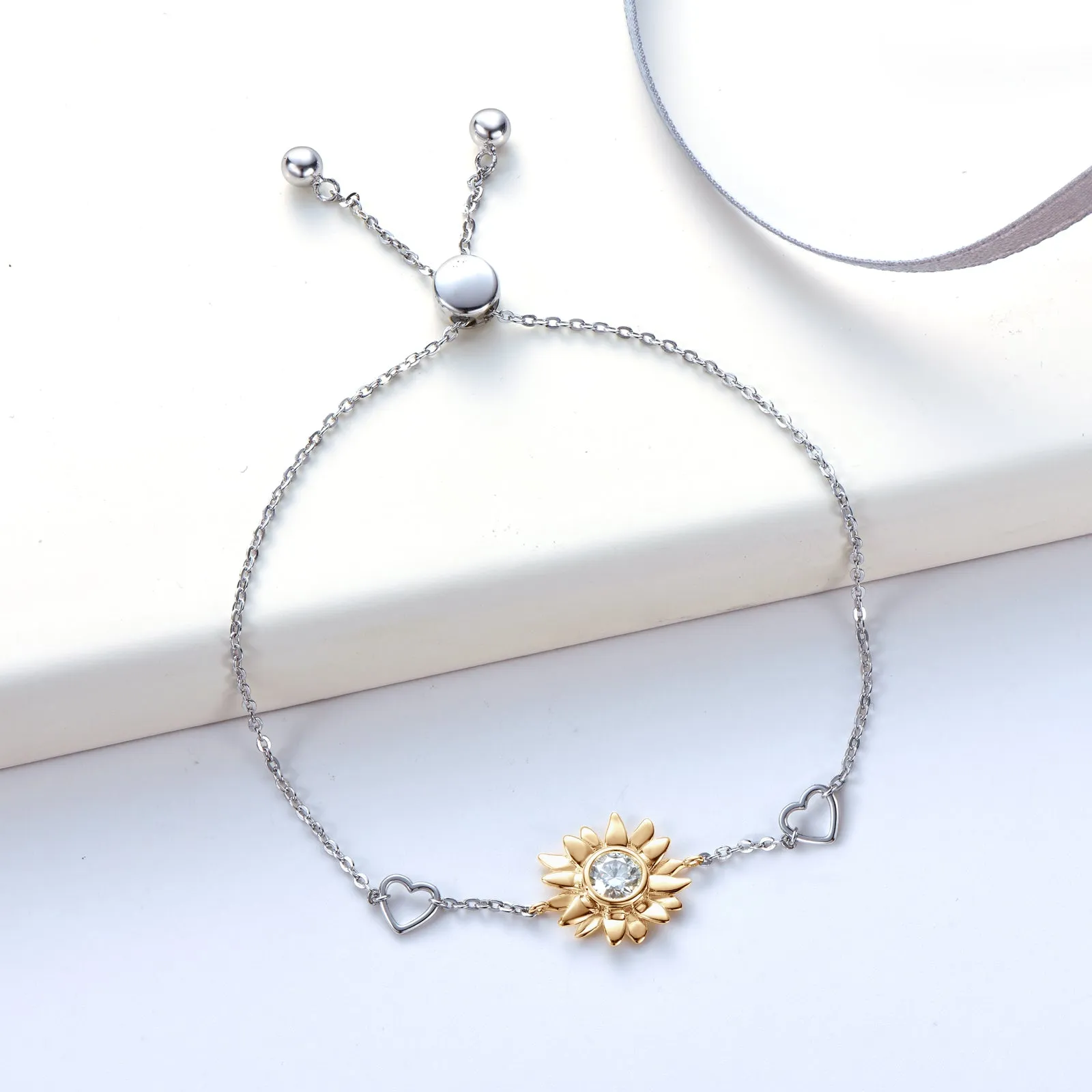 Two Tone Round Cut 0.5ct Moissanite Sunflower Adjustable Bracelet