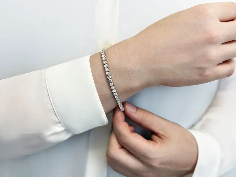 Ultimate Tennis Bracelet with Side Stones Lab-Grown Diamond  with 14.39 ct.(finished) 1.6mm, 4.5mm