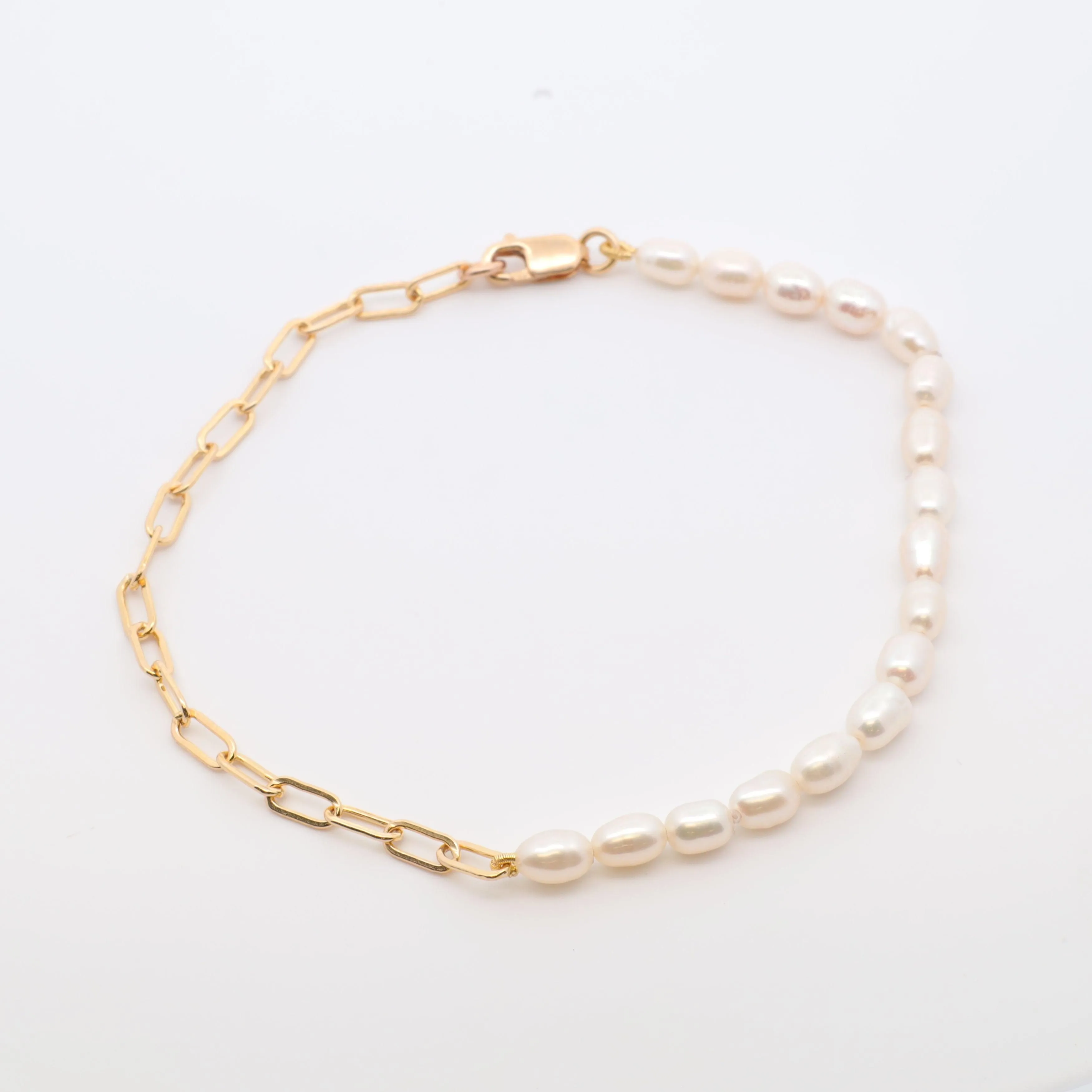 Unity Pearl Bracelet