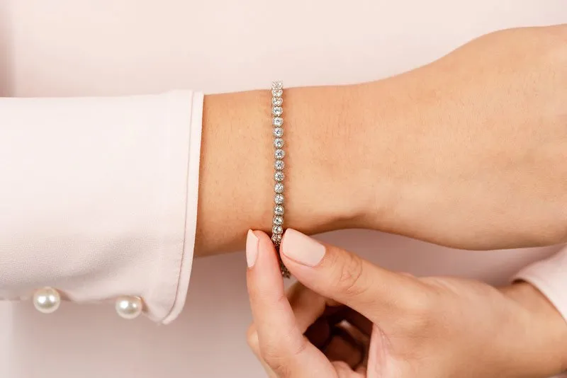 Vintage Dreams Tennis Diamond Bracelet with 5.04 ct.(finished) 3.2mm