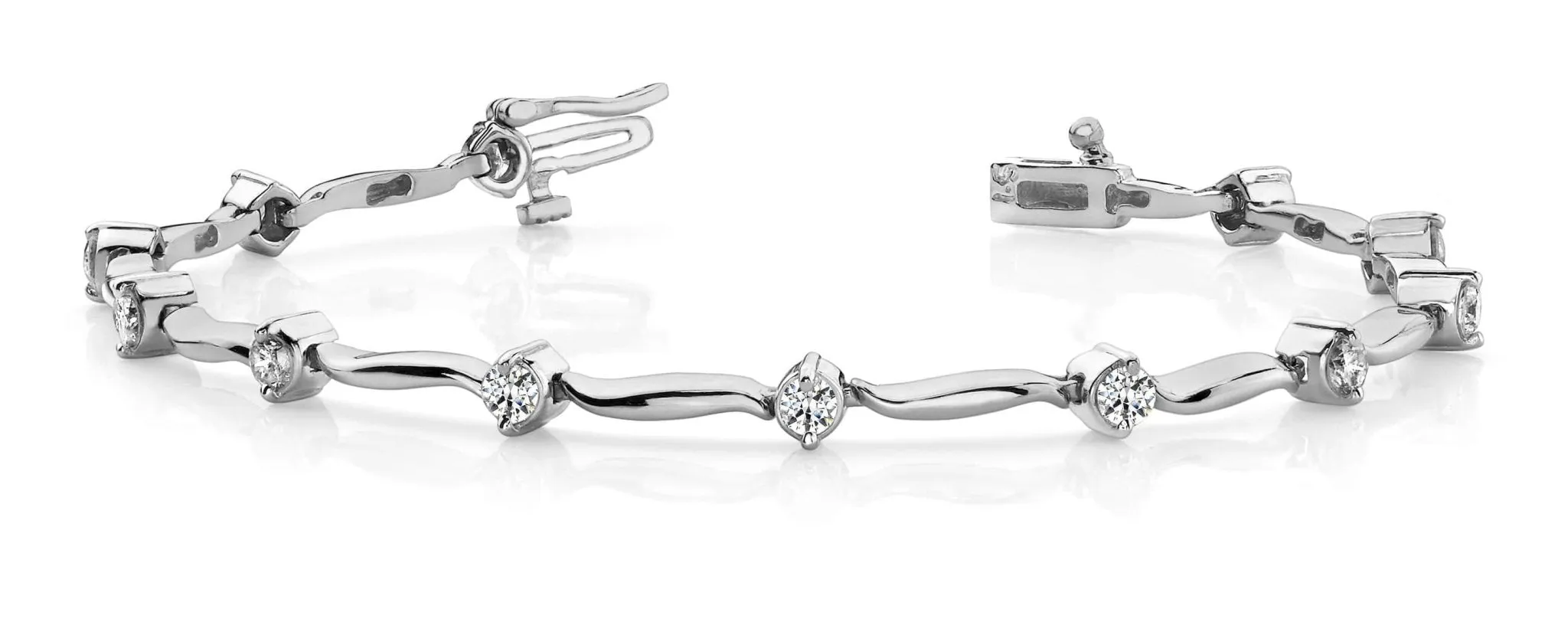 Wavy Link Diamond Bracelet with 1.50 ct.(finished) 3.25mm