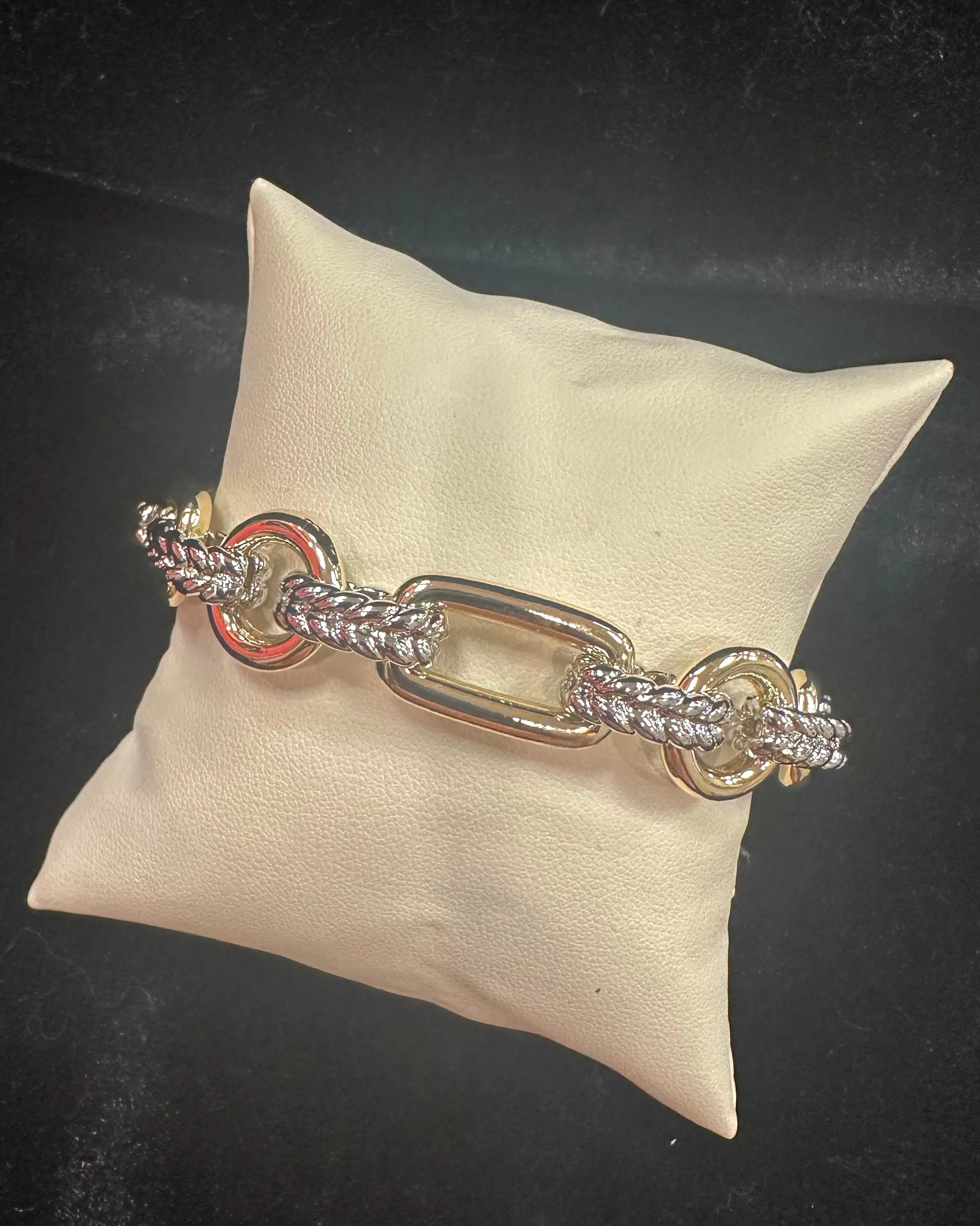 Zazzi Bracelets
